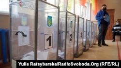 17 січня вибори відбувалися в Броварах, Борисполі та Новгород-Сіверському