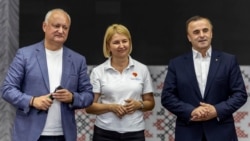Liderii blocului Patriotic, Irina Vlah, Vasile Tarlev și Igor Dodon, la o întâlnire în Ștefan Vodă, în prag de campanie electorală.