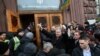 Депутати «Європейської солідарності» заперечують, що прийшли до ДБР через допит Порошенка