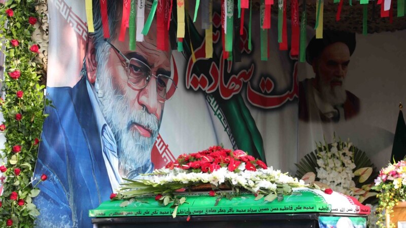 La Teheran au loc funeraliile unuia dintre principalii savanți ai Iranului, Mohsen Fakhrizadeh