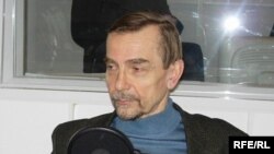 Лев Пономарев, лидер общероссийского движения «За права человека»