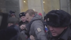 "Отбивать не надо". Как задерживали Навального