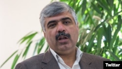 اسفندیار اختیاری، نماینده زرتشتیان در مجلس