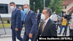 Milorad Dodik (drugi s desna), član Predsjedništva BiH, Đi Ping (prvi s desna), ambasador Kine u BiH - susret 10. juna 2021. 