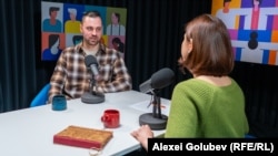 Invitatul Victoriei Coroban la podcastul Laboratorul Social, Vladimir Ternavschi. Născut la Râbnița, în regiunea transnistreană, acesta spune că nu există contradicție între a fi originar din stânga Nistrului și a fi proeuropean. 
