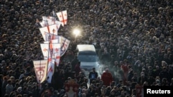 Тело патриарха 18 марта доставили в храм Святой Троицы в Тбилиси