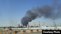 عکسی که از آتش‌سوزی تازه در پتروشیمی امیرکبیر منتشر شده است
