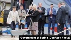 Bivša ministrica rudarstva i energetike Srbije Zorana Mihajlović na ceremoniji polaganja kamena temeljca za hidroelektranu Buk Bijela, maj 2021. godine.