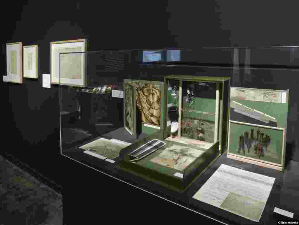 Marcel Duchamp, &bdquo;Bo&icirc;te-en-valise&ldquo; 