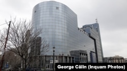 Sediul temporar al Curții Supreme închiriat de la Camera de Comerț și Industrie a României