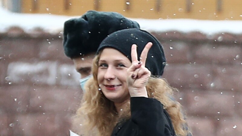 Članica Pussy Riot napustila Rusiju nakon stavljanja na listu traženih osoba