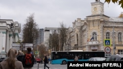 Proiectul bugetului Chișinăului pentru anul 2026 arată că în capitală sunt aplicate 11 tipuri de taxe locale și două taxe pentru exploatarea resurselor naturale.