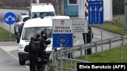 Policija na granici Hrvatske i BiH kod Velike Kladuše