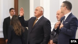 Лидерът на ГЕРБ Бойко Борисов на подписването на проекта с германския концерн "Райнметал" за завод за барут и боеприпаси, 28 октомври 2025 г.