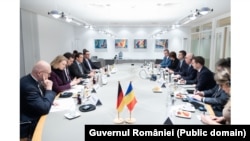 Premierului Ilie Bolojan s-a întâlnit cu Volker Treier, Șef al Direcției de Comerț Exterior al Asociației Camerelor de Comerț și Industrie din Germania.