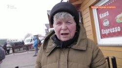 «Добре нас зустріли» – у Польщі приймають українців, які тікають від обстрілів (відео)