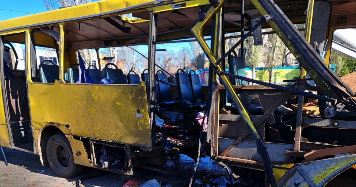 Удар РФ по автобусу в Нікополі: кількість постраждалих зросла