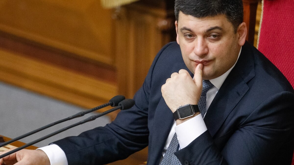 Яценюк жеги нахъе витIичIо