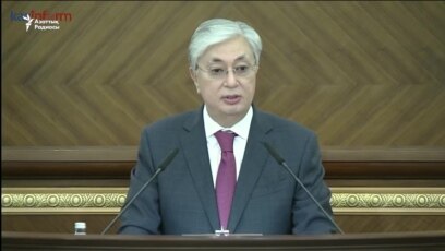 Ауылдағы маскүнем кемпірлерді сиқырлайды