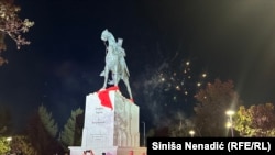 Spomenik kralju Tvrtku I Kotromaniću u Banjaluci.