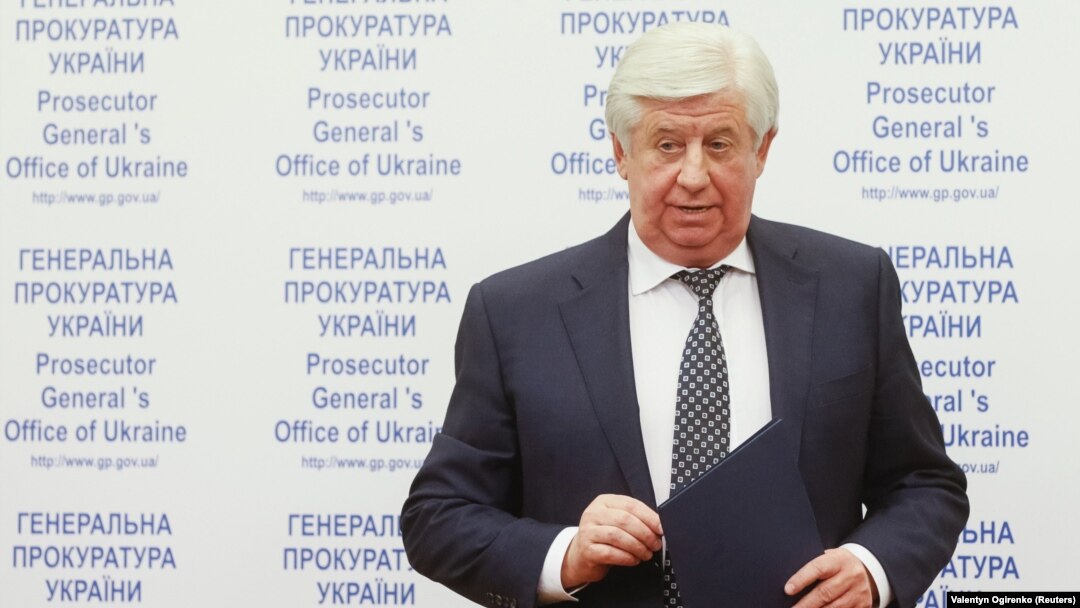 При цьому Віктор Шокін не зміг оцінити свої шанси на поновлення на посаді