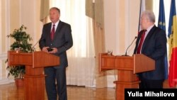 M.Topolanek şi V. Voronin