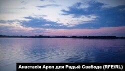 ФОТА ДНЯ. Анастасія Арол, заход сонца на Браслаўскіх азёрах, 2014