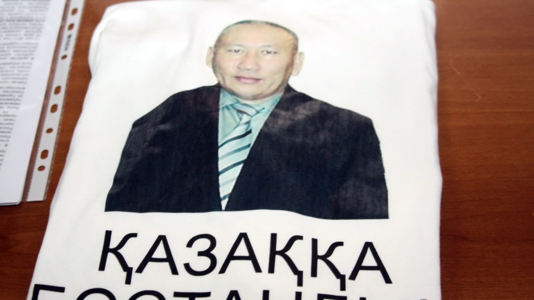 Жеке ресейлік минет телефонға түсірілген