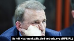 Суд обирає запобіжний захід для Віктора Медведчука, підозрюваного у державній зраді. Київ, 13 травня 2021 року