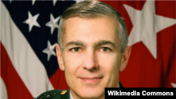 Generalul Wesley Clark