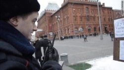 Голодовка у Красной площади за свободу Савченко