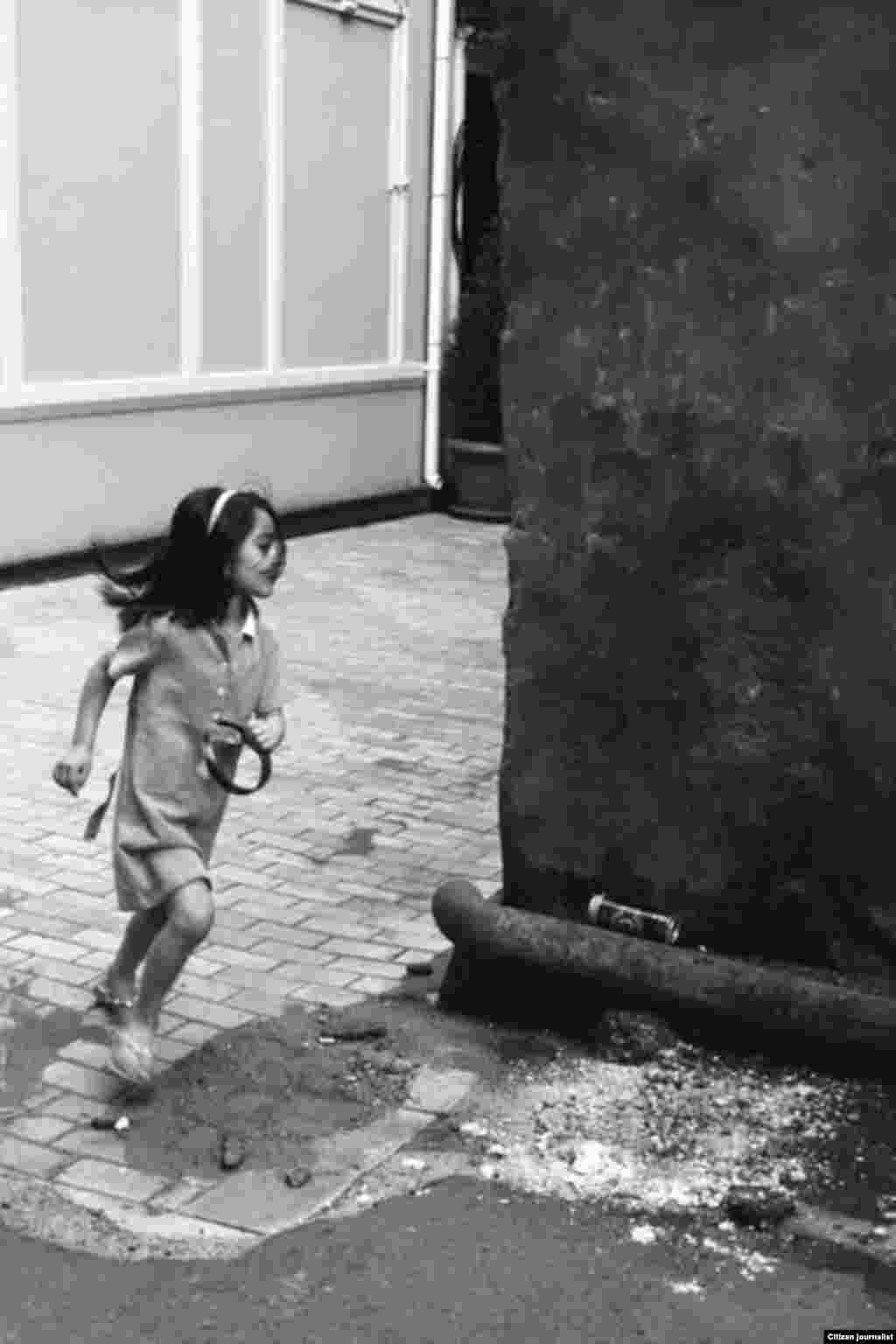 103 ნაილი ვექილი: უსათაურო