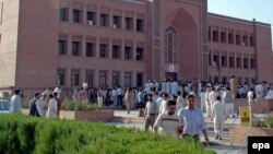 Yslamabatdaky bir uniwersitet (arhiw suraty)