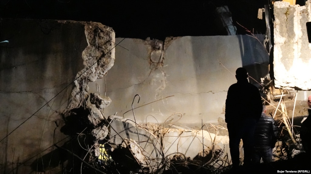 A person near the damaged water channel in Varragë, municipality of Zubin Potok, on November 29, 2024.