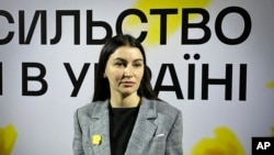 Viktorija Litvinyova helyettes főügyész sajtótájékoztatója Kijevben 2024. június 19-én