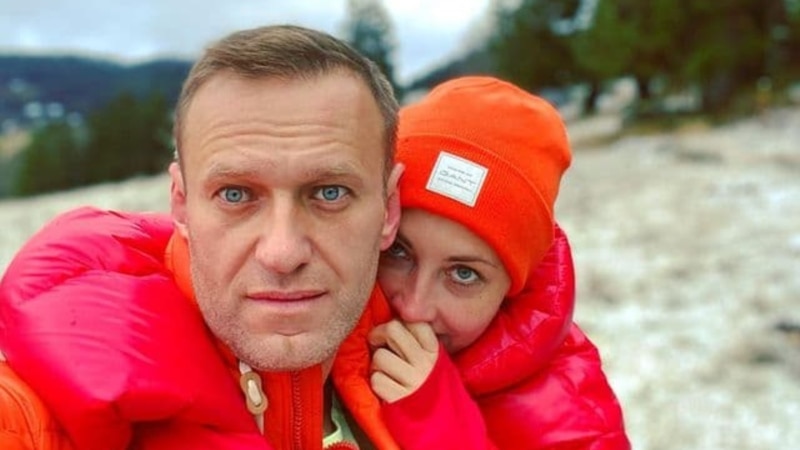 Алексею и Юлии Навальным вручили "Премию за свободу СМИ"
