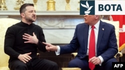 Përplasja verbale mes presidentit të Ukrainës, Volodymyr Zelensky, dhe presidentit të SHBA-së, Donald Trump. Zyra Ovale, 28 shkurt 2025. 