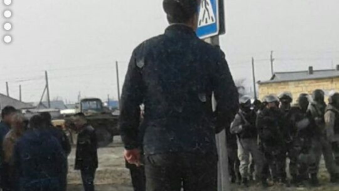 3gp порно: мүшесі писка Үлкен ақ мүшесі бар жігіттер