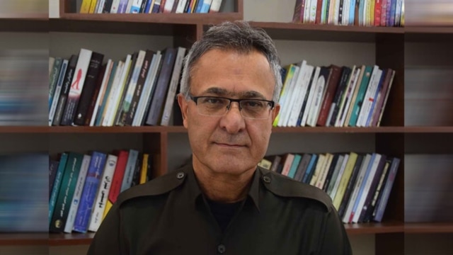 خالد عزیزی: دوران گذار باید با توافق گروه‌های مخالف رژیم مدیریت شود