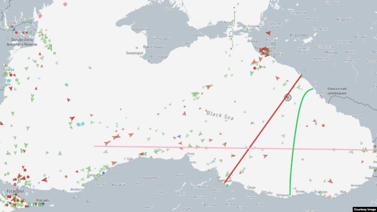 Pomorski saobraćaj duž rute kojom su Sadovnikovi prešli Crno more. Zelena linija okvirno prikazuje putanju za koju kažu da su njome prošli od Rusije do Turske.