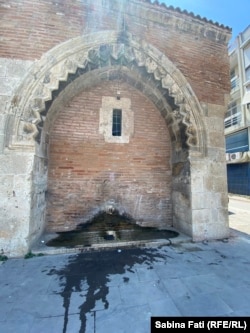 Marea Moscheea din Adana (1541), detaliu