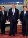 Президент США Дональд Трамп прибув до Китаю (відео)