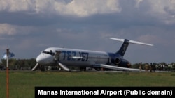 7 июля 2026 года, повреждённый самолёт авиакомпании TezJet в аэропорту Манас в Бишкеке