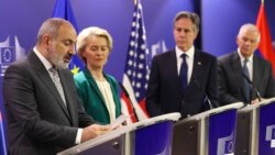 Aprelin 5-də Brüsseldə Avropa Komissiyasının prezidenti Ursula fon der Leyen, ABŞ dövlət katibi Antoni Blinken və Ermənistan baş naziri Nikol Paşinyan arasında üçtərəfli görüş keçirilib