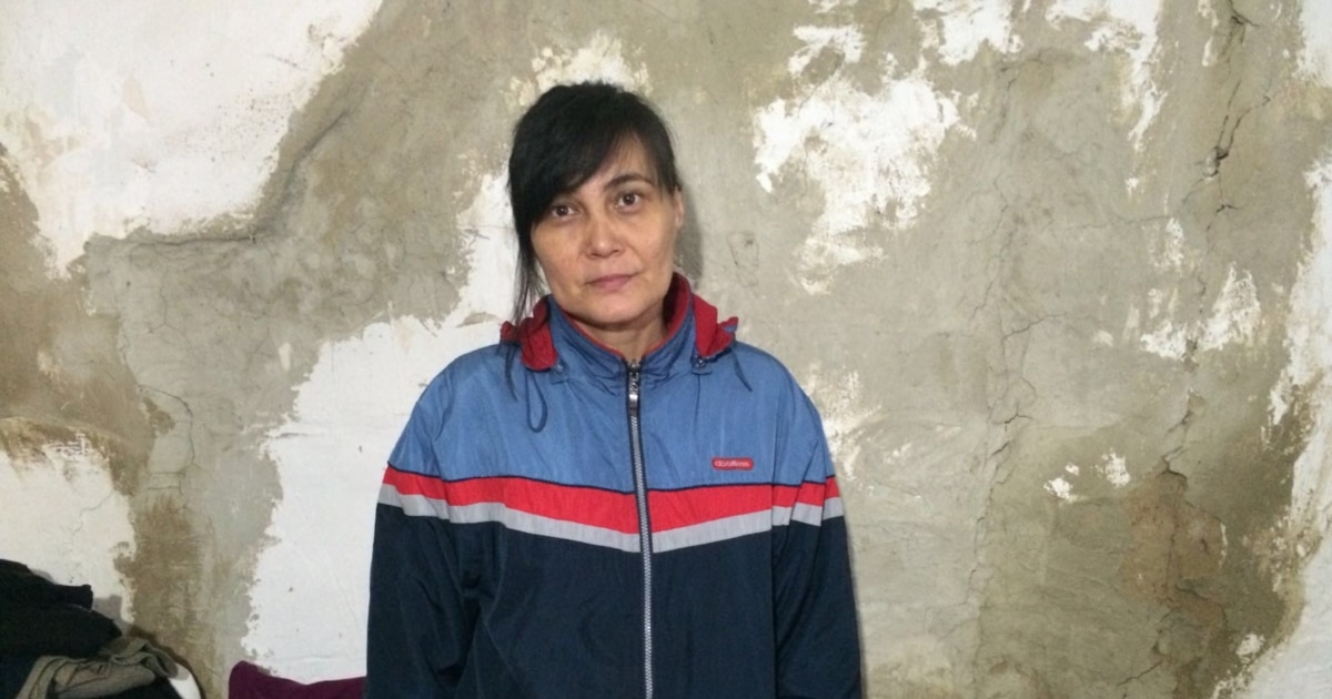 Жыныс мүшесінің кеуде арасындағы орналасуы