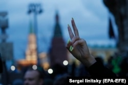 A hatalom sikeresen kiiktatta a legveszélyesebbnek tartott ellenzéki erőt: Alekszej Navalnij mozgalmát. A kép 2021. április 21-én, egy moszkvai ellenzéki tüntetésen készült