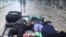 Тисячі людей залишають схід Алеппо (відео)