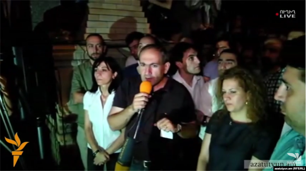 Armenia -- Opposition MP Nikol Pashinian's speech at the Police HQ captured by gunmen, Yerevan, 23Jul2016