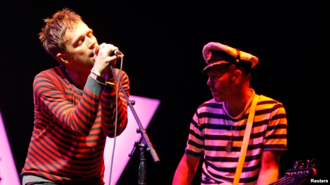 Концерт на Gorillaz в Калифорния, 2010 г.