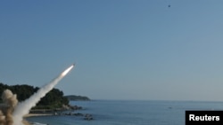 Запуск ракеты ATACMS